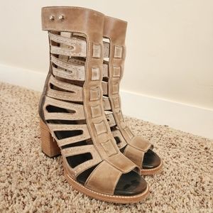 Freebird Lotus Midcalf Heeled Sandal